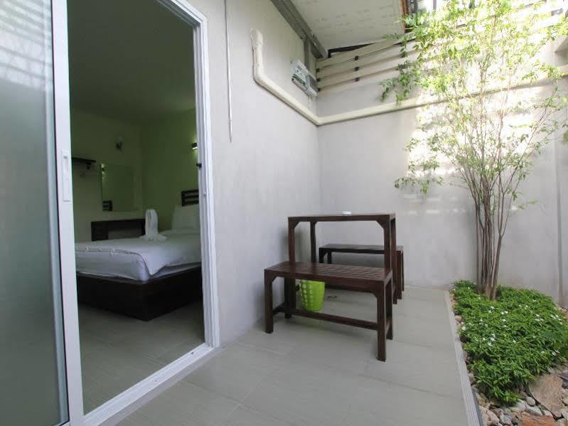 S Hotel Kanchanaburi Exterior photo